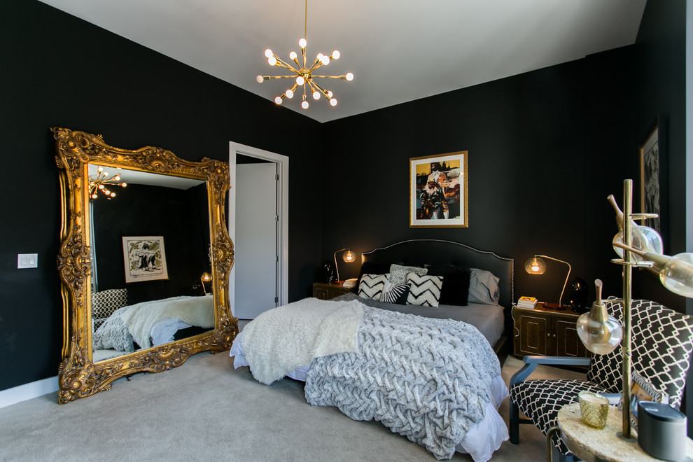 Imagen de dormitorio gris y negro bohemio con paredes negras, moqueta y suelo gris