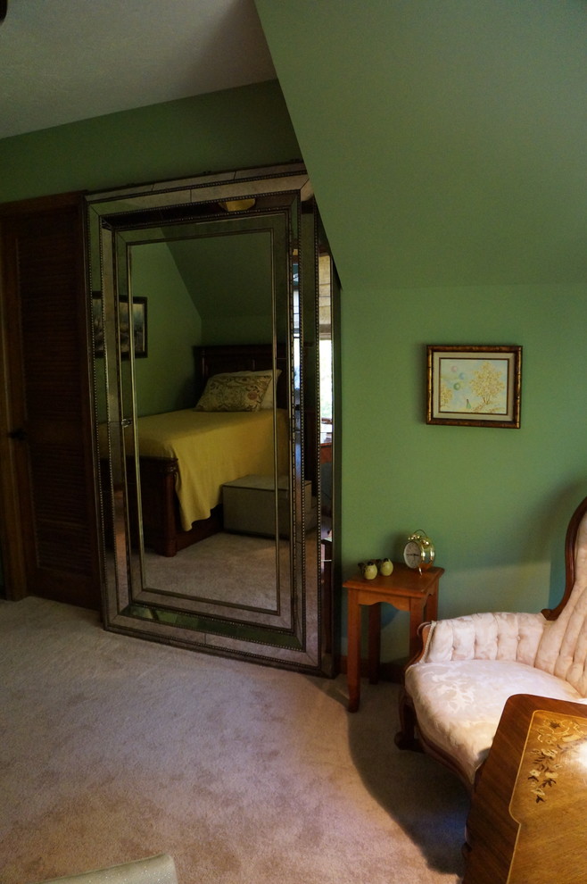 インディアナポリスにあるトラディショナルスタイルのおしゃれな寝室