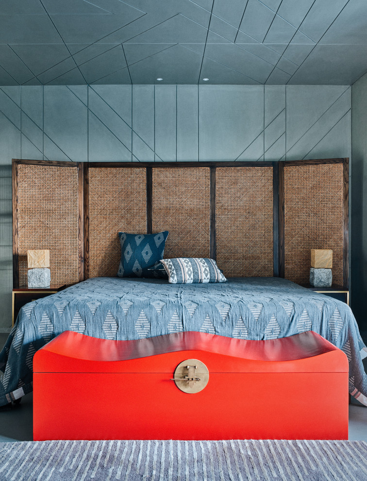 バンガロールにある小さなコンテンポラリースタイルのおしゃれな寝室 (グレーの壁、グレーの床) のレイアウト