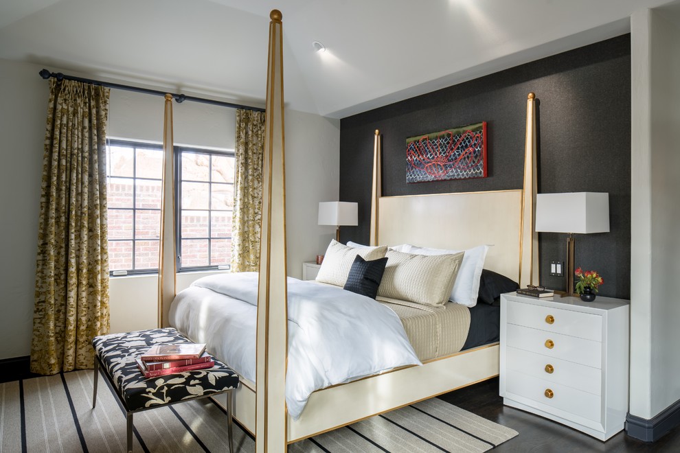 На фото: хозяйская спальня среднего размера в стиле неоклассика (современная классика) с темным паркетным полом, коричневым полом и черными стенами