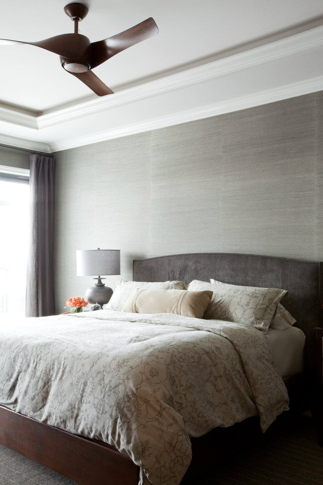 This is an example of a contemporary bedroom in Baltimore.