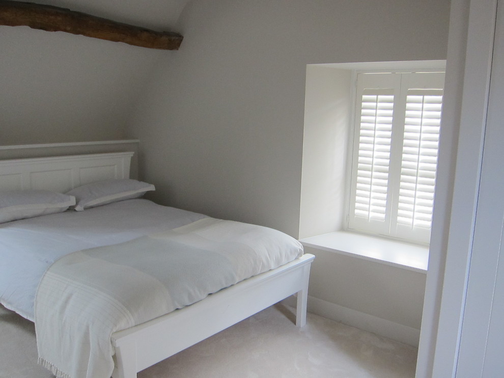 Modernes Schlafzimmer in Kanalinseln