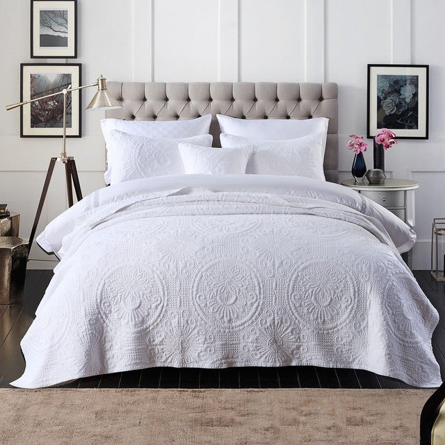 Baroque White 100% Cotton Coverlet Bedspread Set - Contemporary ...