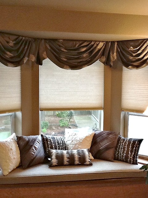Bay window valances Traditional Bedroom Seattle by HollyJacobsDesigns Houzz IE