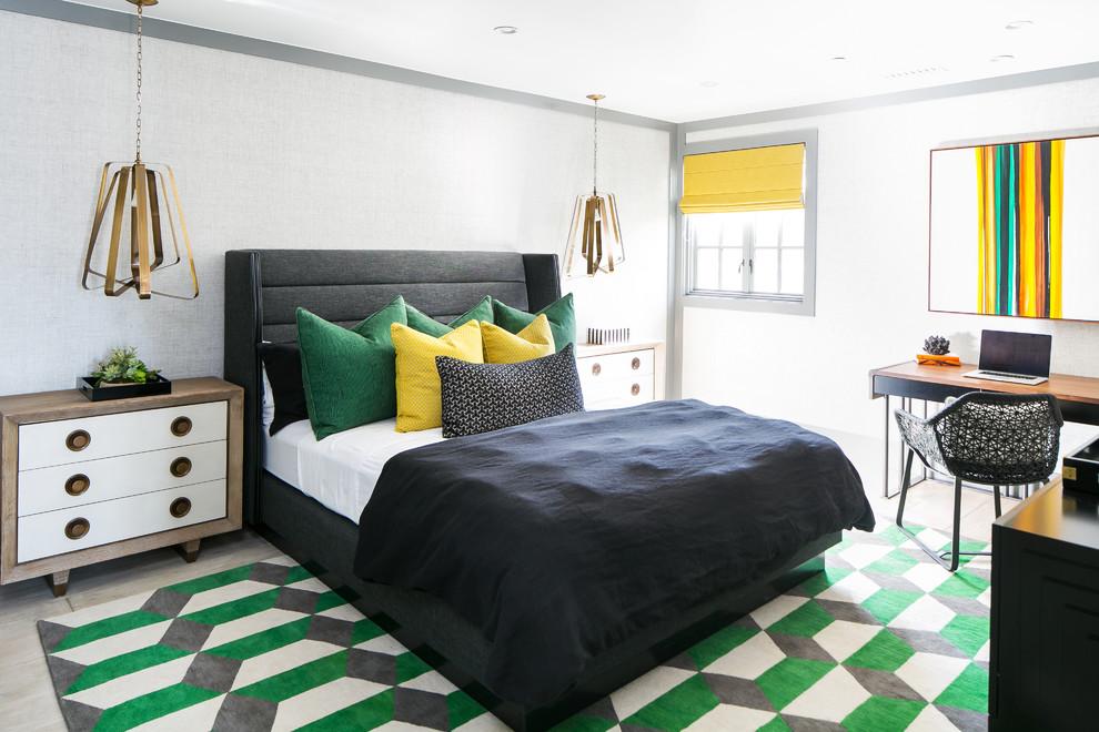 Свежая идея для дизайна: спальня в морском стиле с серыми стенами - отличное фото интерьера
