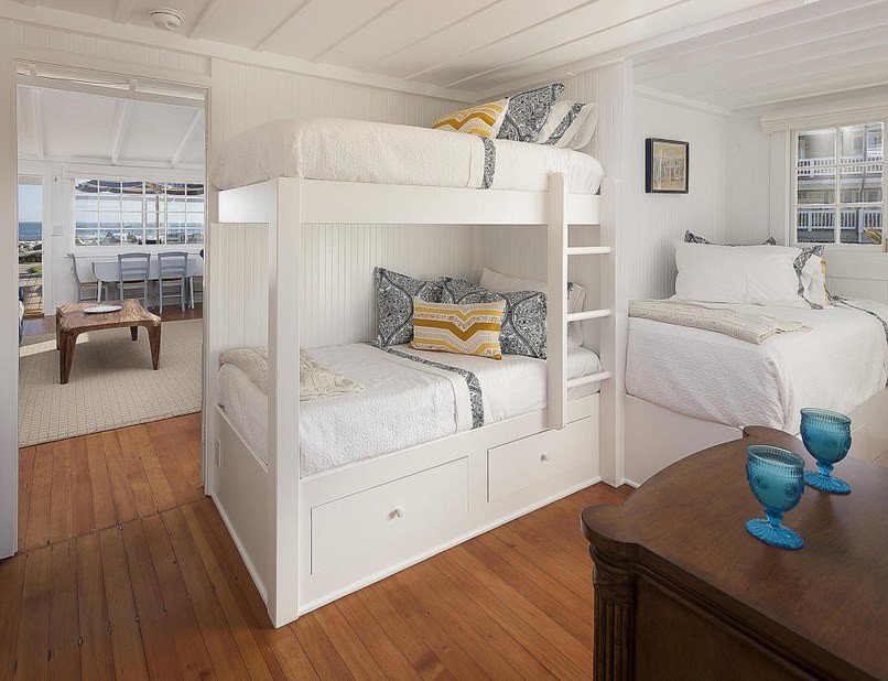 Exempel på ett maritimt sovrum
