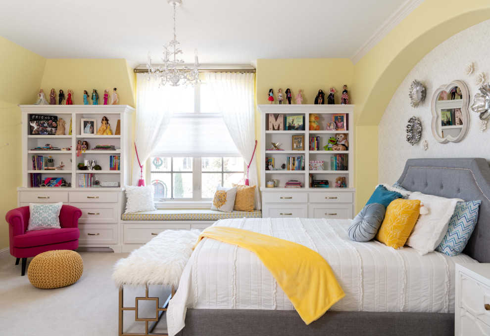 Inspiration for a medium sized traditional guest and grey and pink bedroom in Dallas with yellow walls, carpet, no fireplace and beige floors.