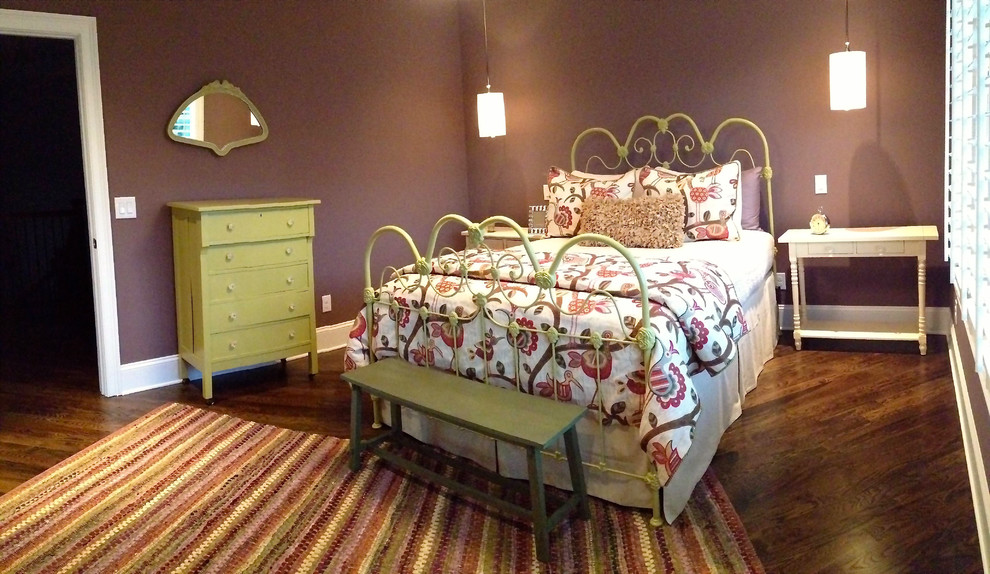 ナッシュビルにあるトラディショナルスタイルのおしゃれな寝室のレイアウト