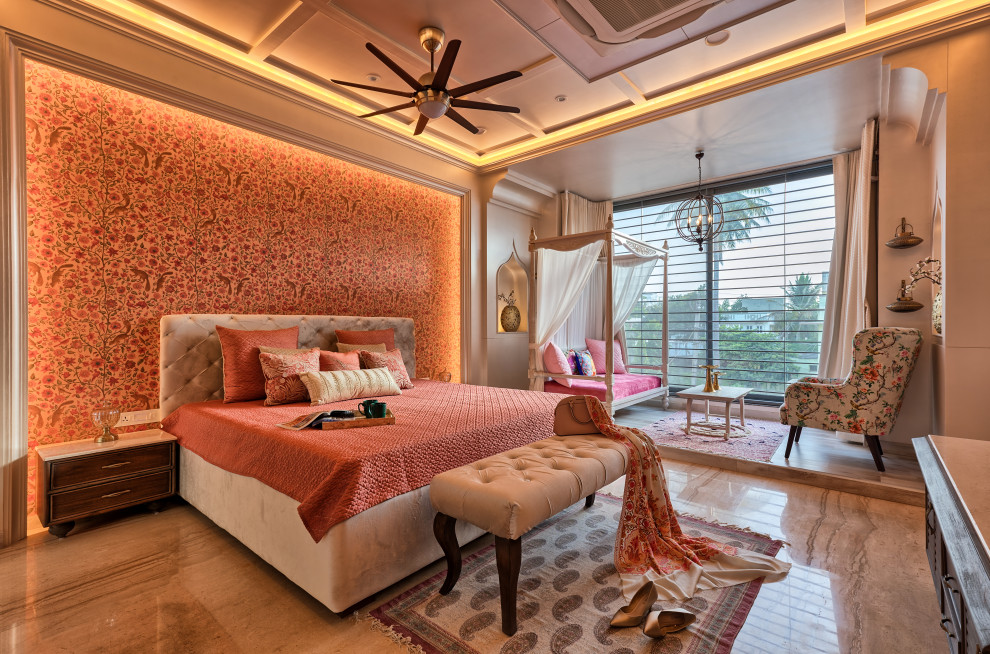 Стильный дизайн: спальня в современном стиле с красными стенами, серым полом, обоями на стенах и кроватью в нише - последний тренд