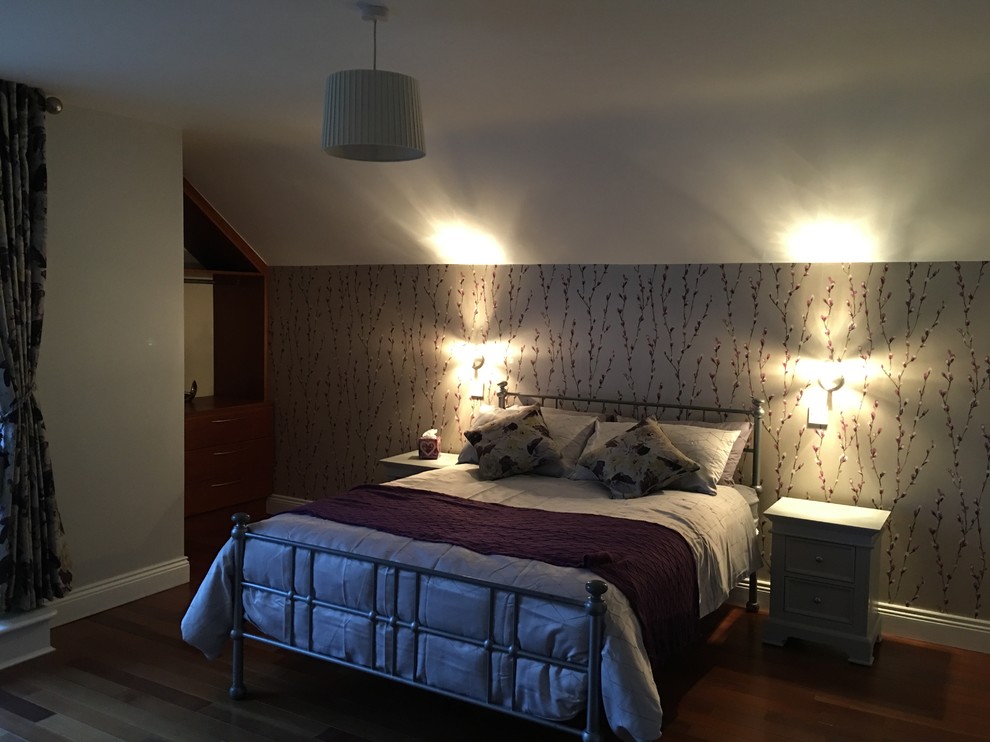 This is an example of a modern bedroom in Dublin.