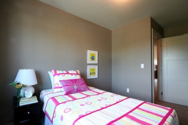 Elegant bedroom photo in Calgary