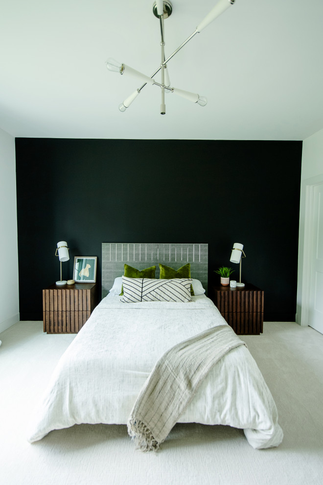 Aménagement d'une chambre contemporaine avec un mur noir et un sol blanc.