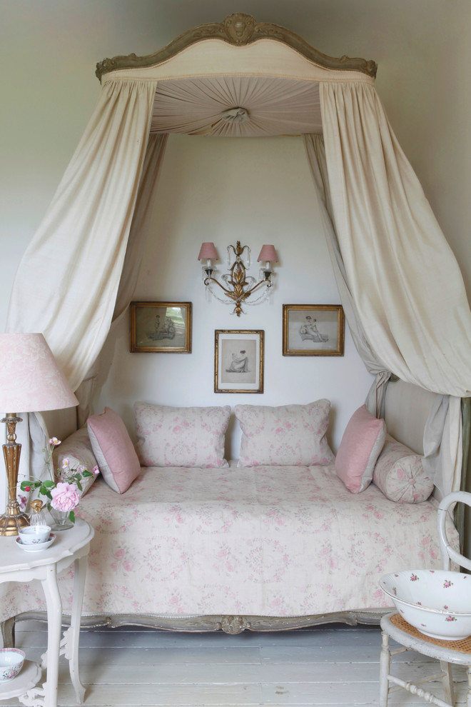 Inspiration for a french country bedroom remodel in Hampshire