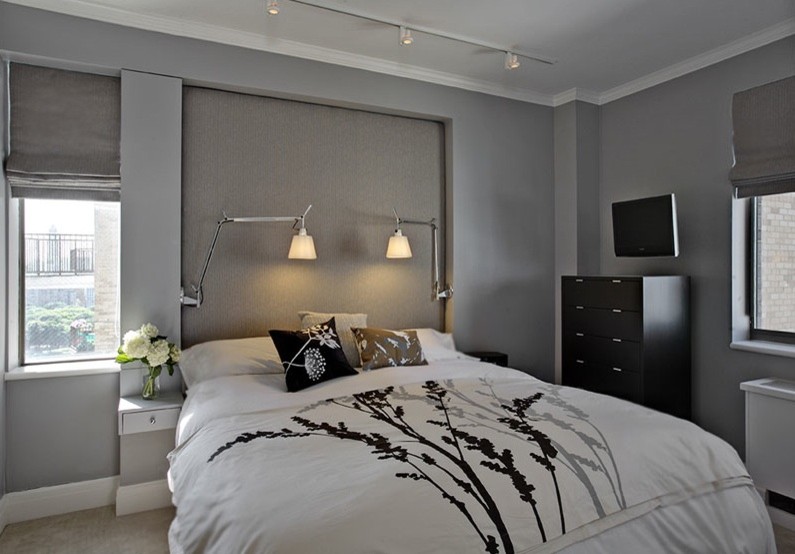 Bedroom - contemporary bedroom idea in New York
