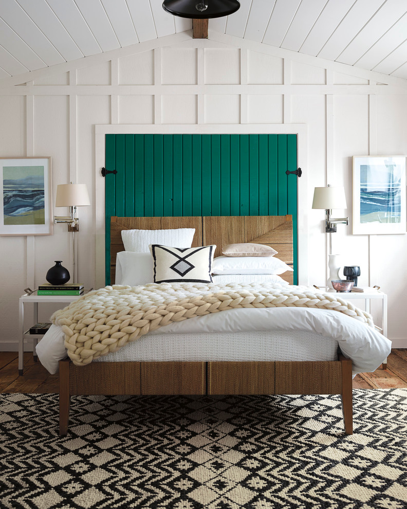 Bedroom - mid-sized coastal medium tone wood floor bedroom idea in San Francisco with white walls and no fireplace