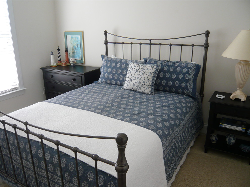 This is an example of a coastal bedroom in Wilmington.