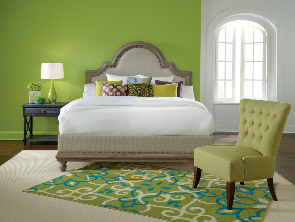 Design ideas for an eclectic bedroom in Jacksonville.