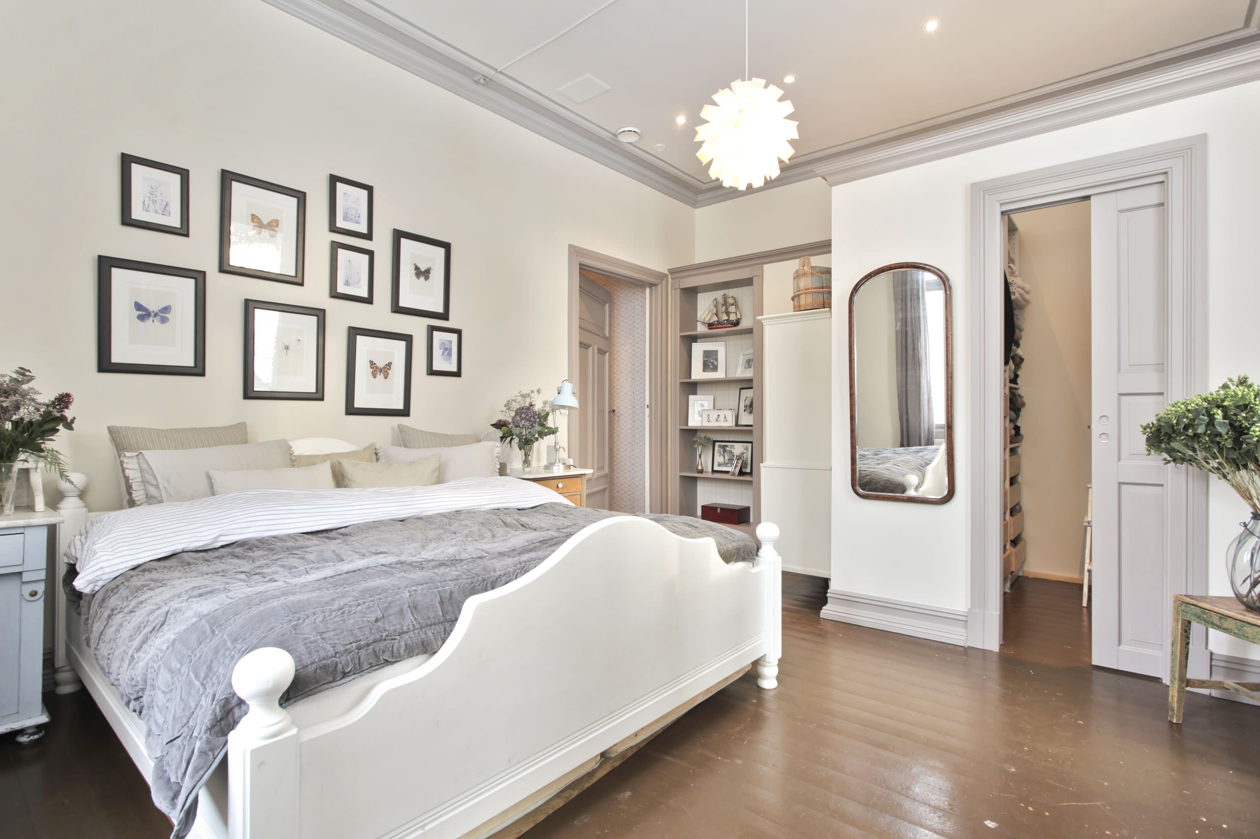 White Wall Grey Trim Houzz