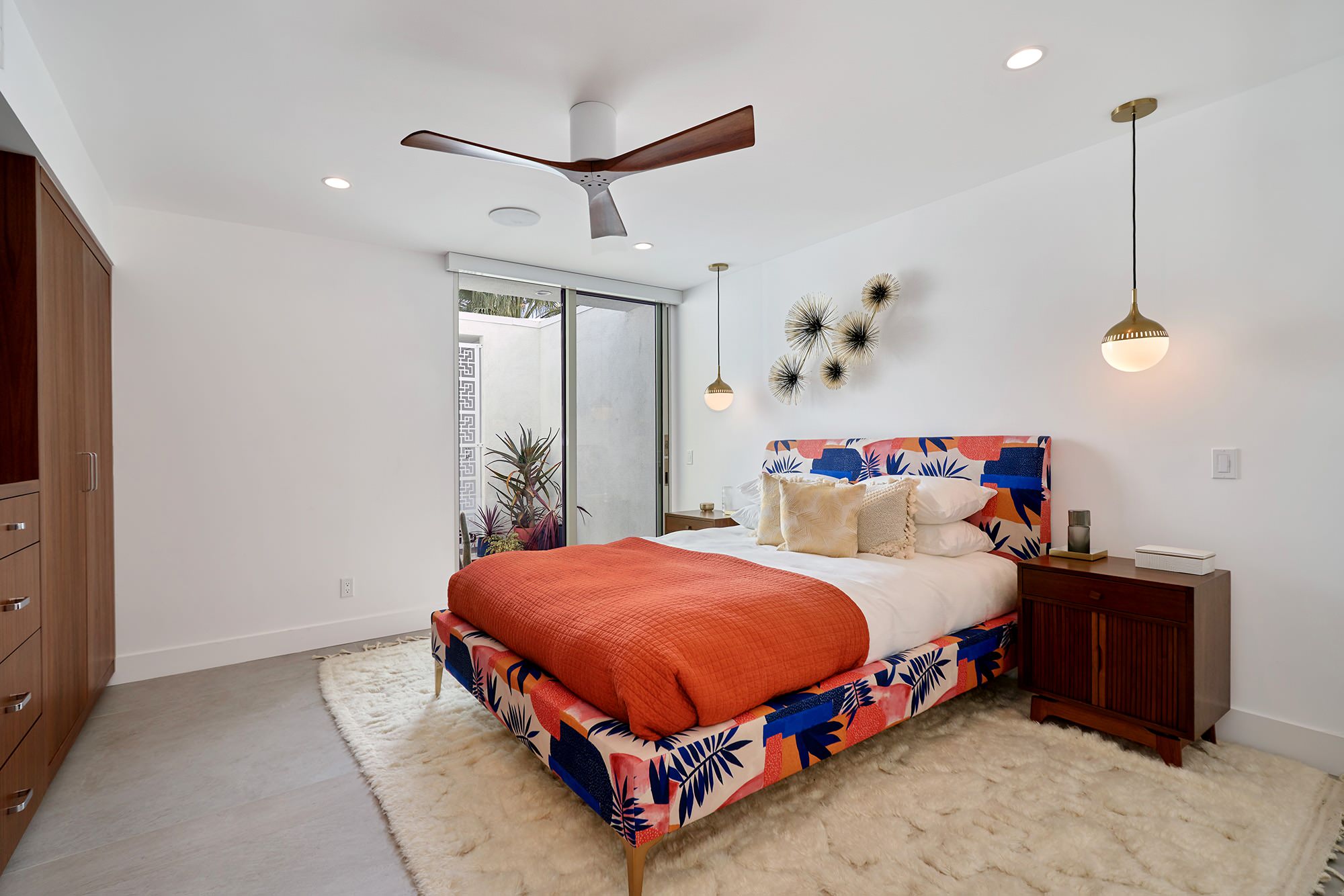 75 Beautiful Bedroom Pictures Ideas May 2021 Houzz