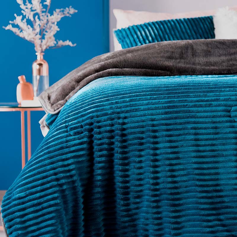 Blankets モダン 寝室 ロサンゼルス Vianney home decor Houzz (ハウズ)