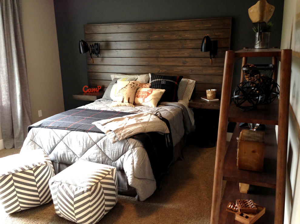Modelo de habitación de invitados rústica de tamaño medio con paredes azules y moqueta