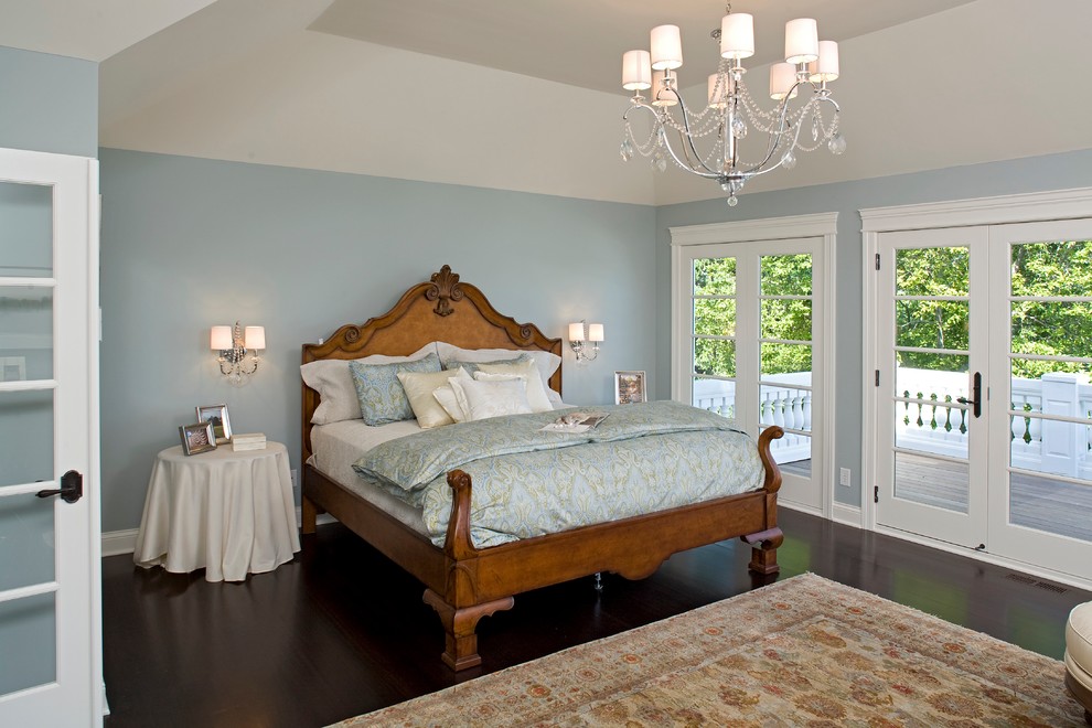 Inspiration for a timeless bedroom remodel in Minneapolis