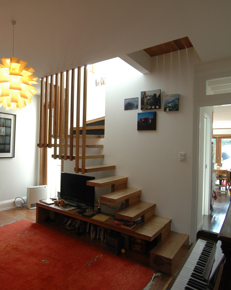 Источник вдохновения для домашнего уюта: маленькая лестница в современном стиле для на участке и в саду