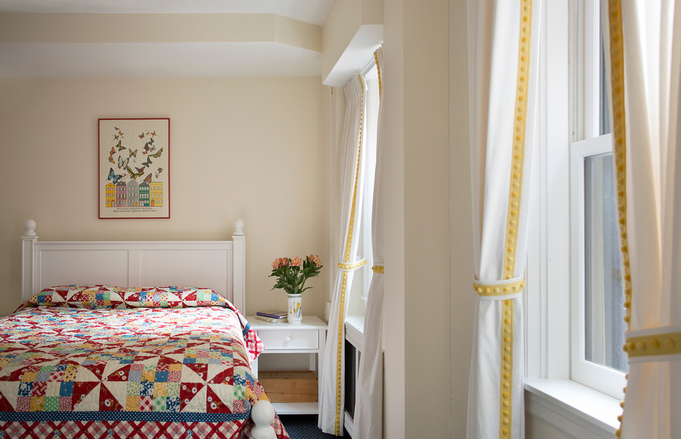 This is an example of a classic bedroom in Boston.