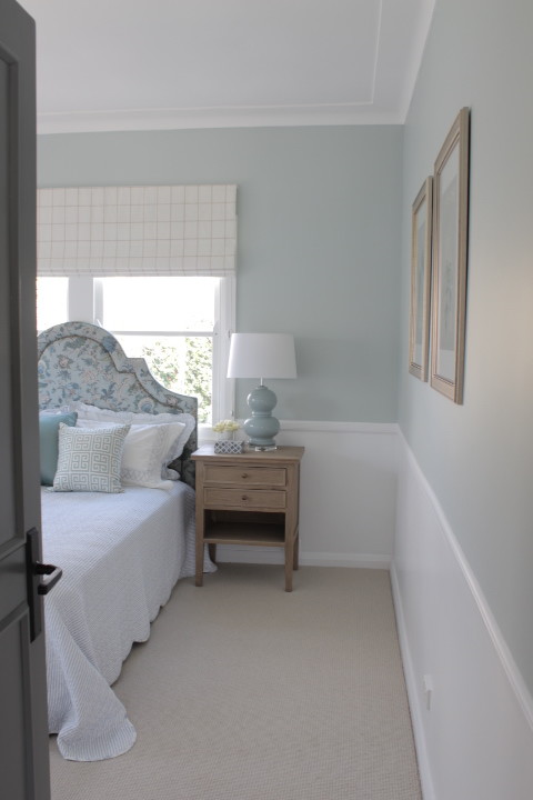 Inspiration for a bedroom remodel in Wollongong