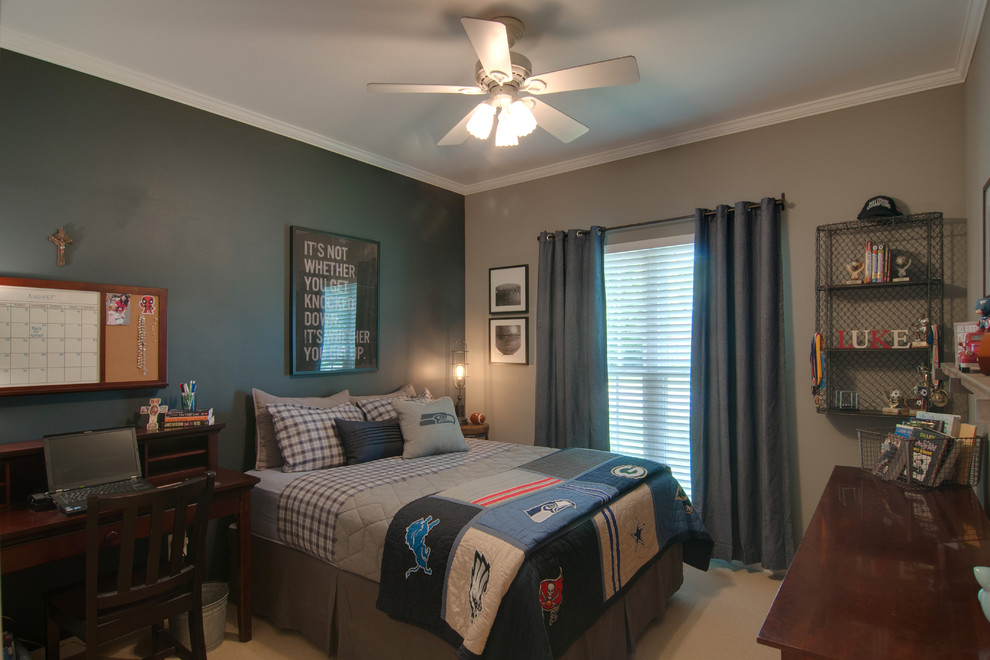 Bedroom - mid-sized industrial bedroom idea in Nashville