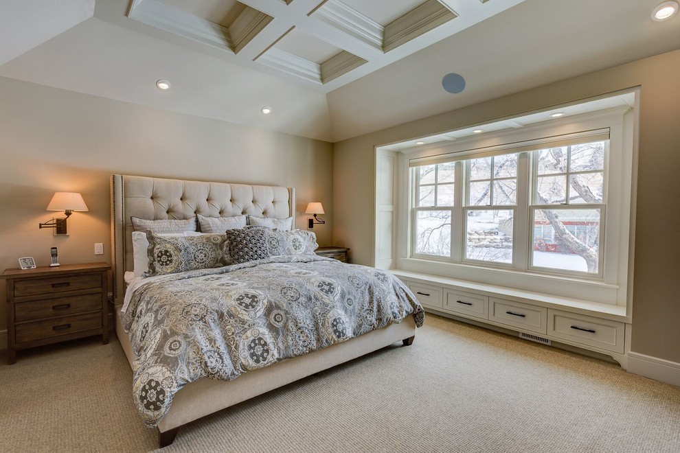 Bedroom - mid-sized traditional master carpeted bedroom idea in Calgary with beige walls and no fireplace