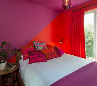 ピンクのおしゃれな寝室の画像 21年6月 Houzz ハウズ