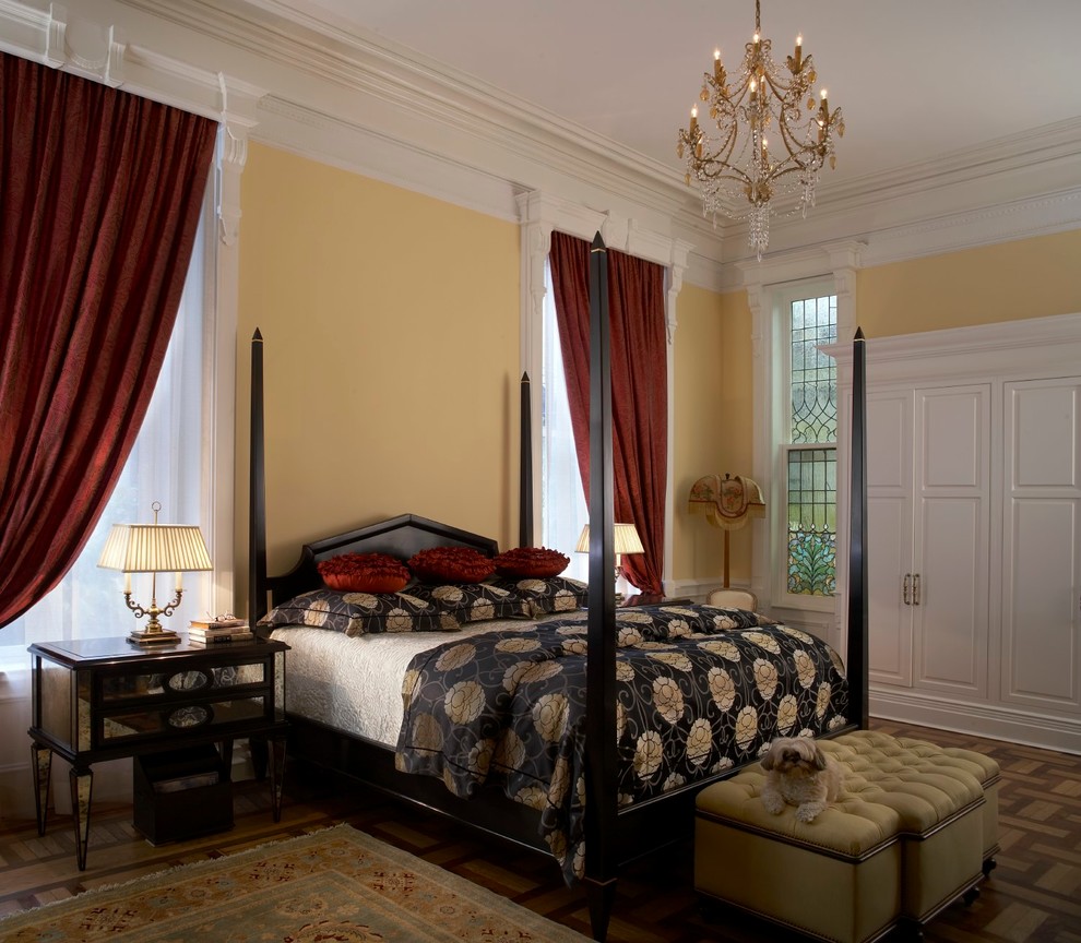 This is an example of a traditional bedroom in New York.