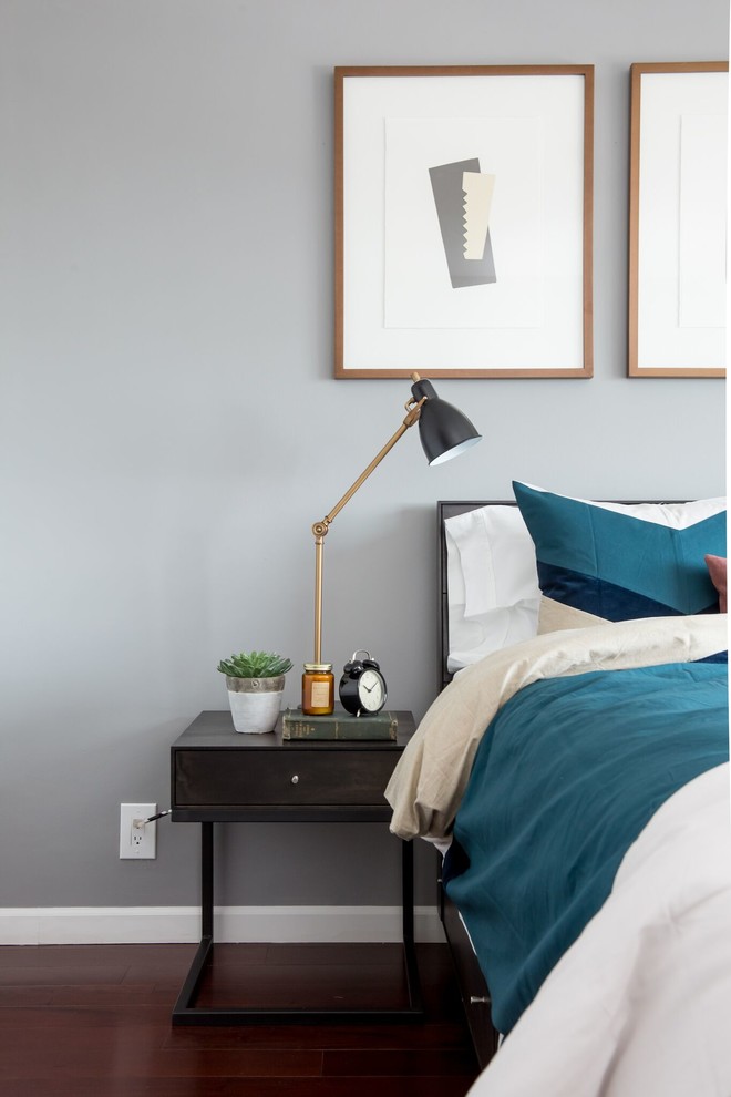 Bedroom - mid-sized contemporary master dark wood floor and brown floor bedroom idea in New York with gray walls