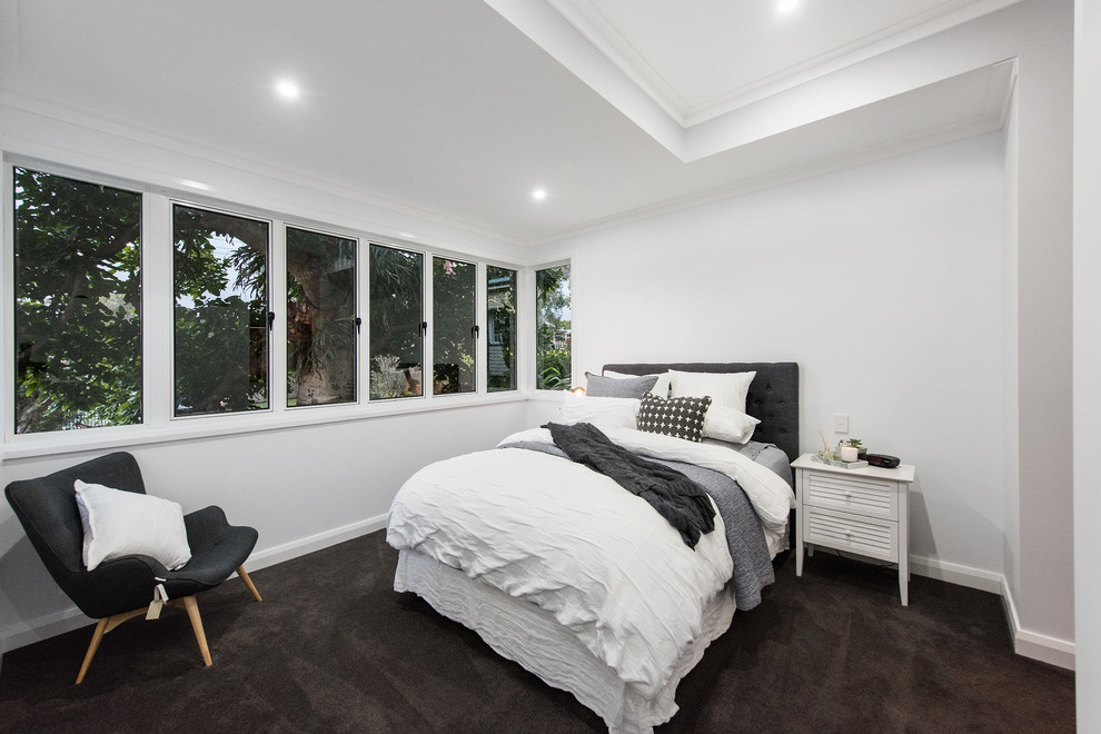 Bedroom - cottage bedroom idea in Brisbane