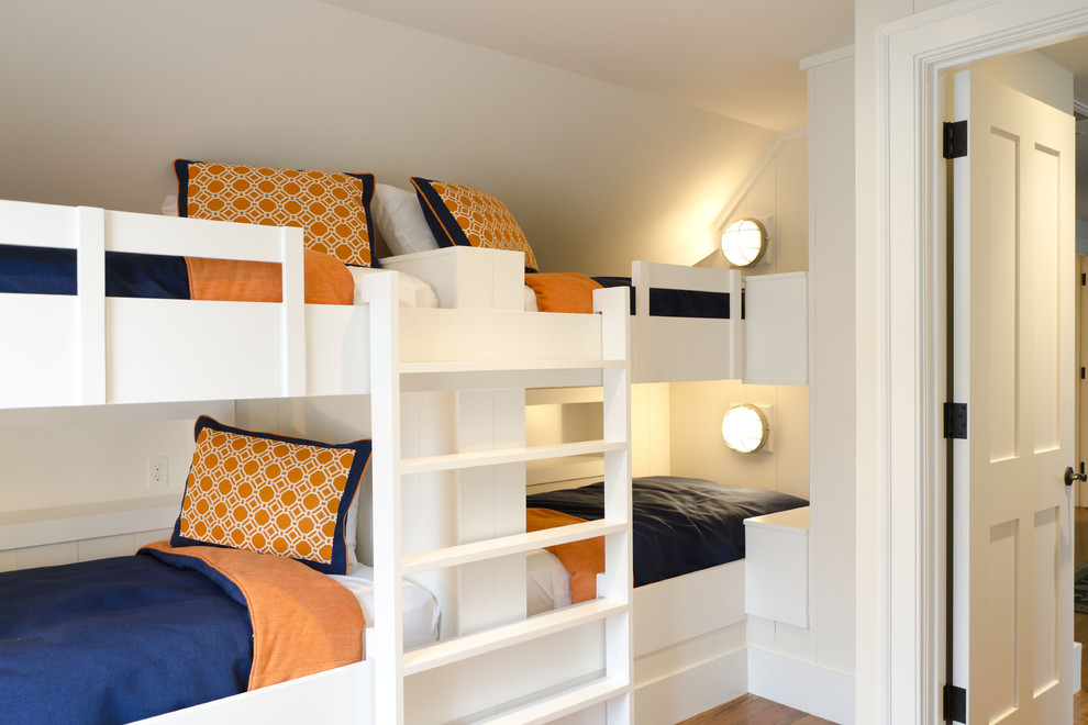 Стильный дизайн: гостевая спальня (комната для гостей) в классическом стиле - последний тренд