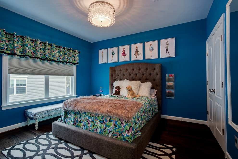 Bedroom - mid-sized eclectic guest dark wood floor and brown floor bedroom idea in Baltimore with blue walls and no fireplace