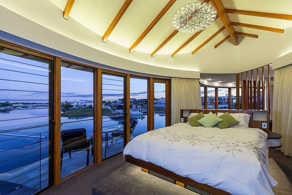 ロサンゼルスにあるコンテンポラリースタイルのおしゃれな寝室 (カーペット敷き) のレイアウト