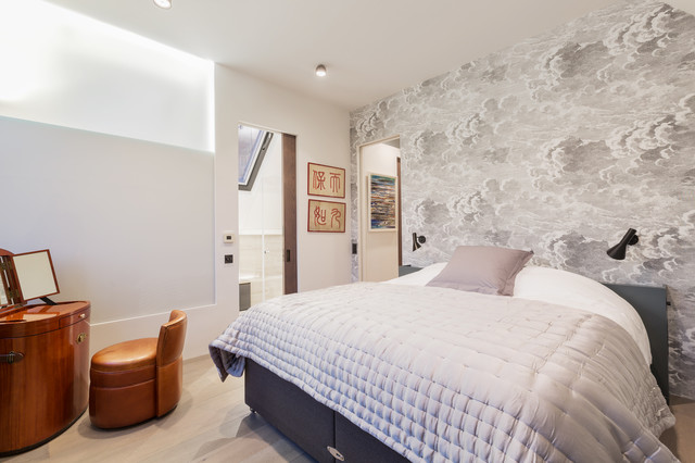 Central London Penthouse for MD of Tom Ford Beauty - Contemporary - Bedroom  - London - by &INK Design | Houzz IE