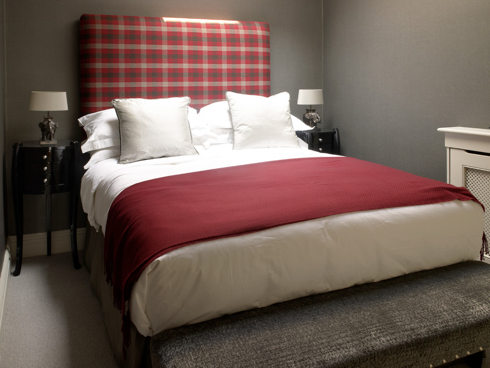 Источник вдохновения для домашнего уюта: гостевая спальня среднего размера, (комната для гостей) в стиле неоклассика (современная классика) с ковровым покрытием