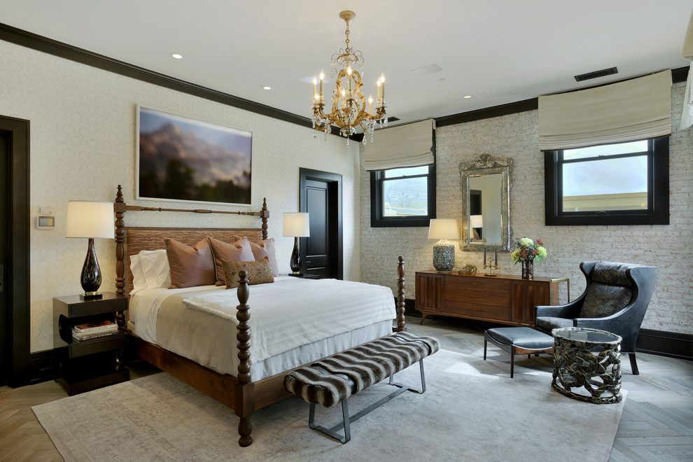 Inspiration for a classic bedroom in Los Angeles.