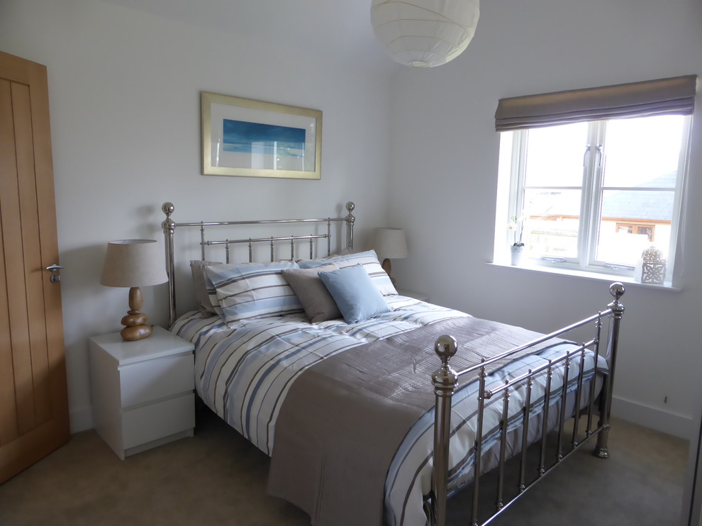 Design ideas for a classic bedroom in Cornwall.