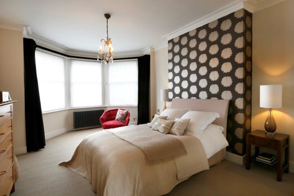 Design ideas for a modern bedroom in London.