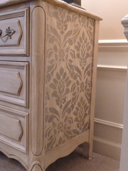 Classic Damask Stencil Projects Klassisch Schlafzimmer San Diego