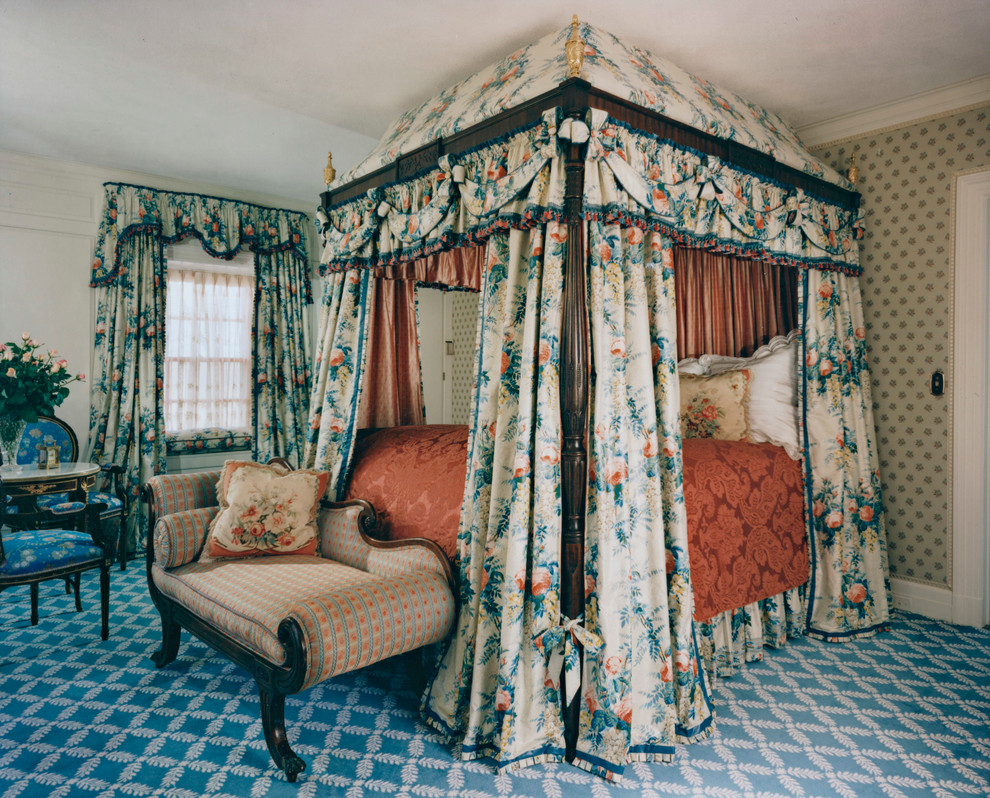 Источник вдохновения для домашнего уюта: спальня в викторианском стиле