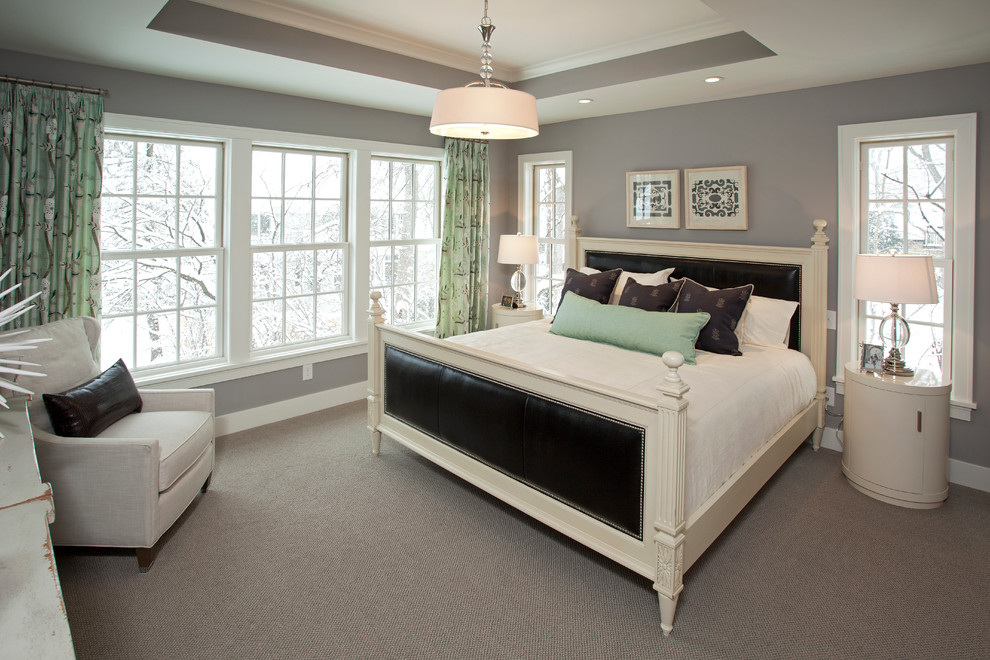 Immagine di una camera da letto stile marino con pareti grigie
