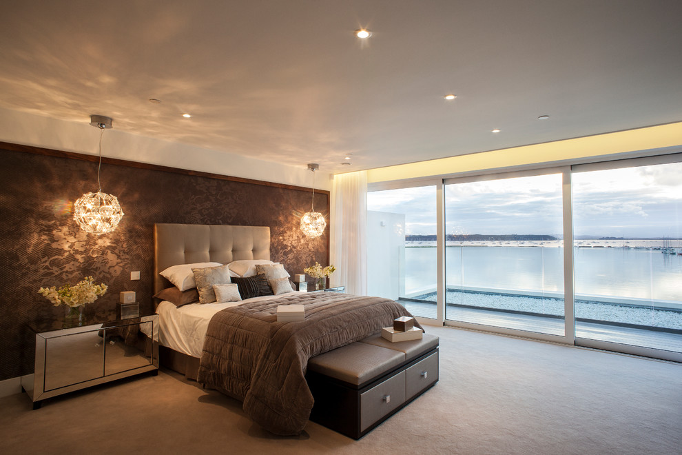 Photo of a contemporary bedroom in Dorset.