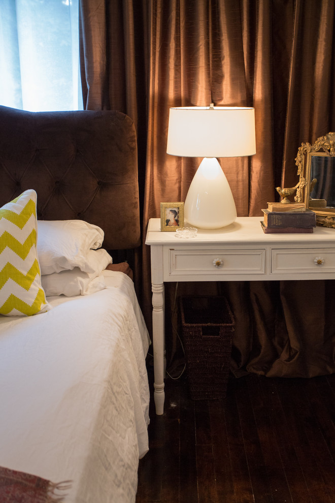 Eclectic bedroom photo in Montreal