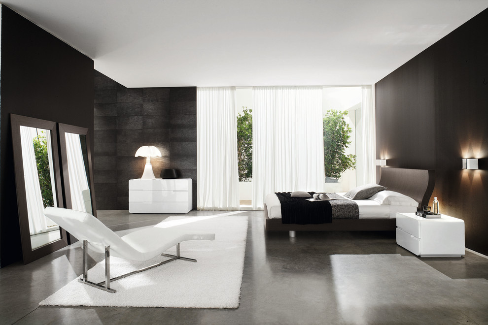 Modernes Schlafzimmer mit schwarzer Wandfarbe in Sonstige