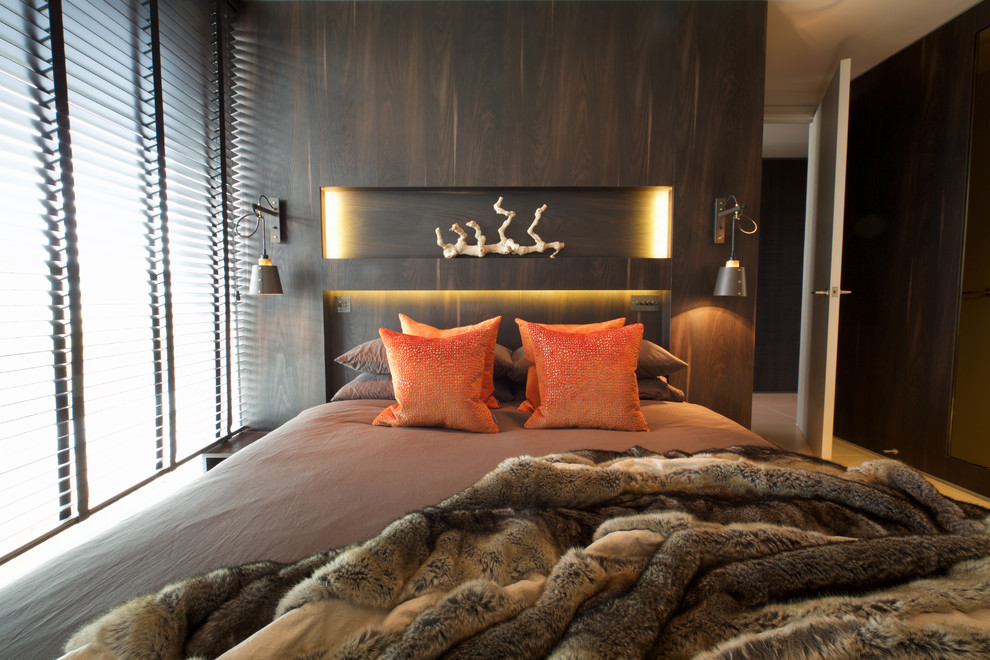 Inspiration for a contemporary master bedroom in London.